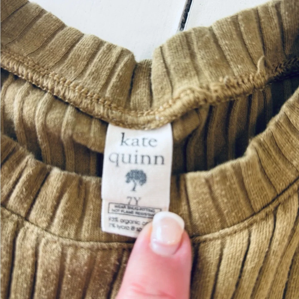 Kate Quinn wide ribbed pajamas - Picture 3 of 5